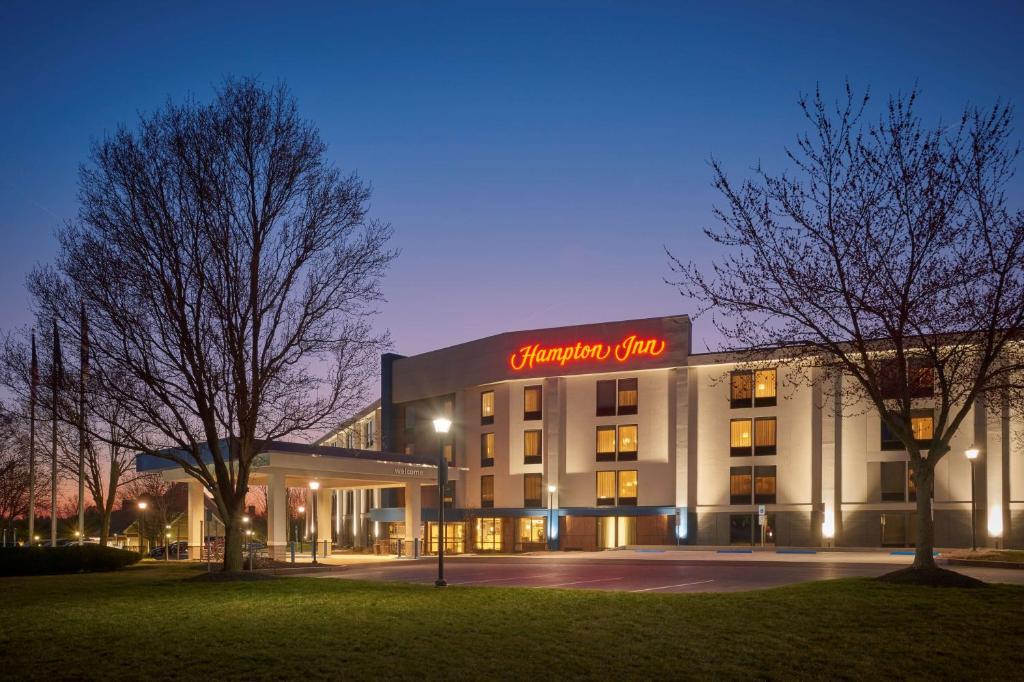 Hampton Inn Lancaster photo