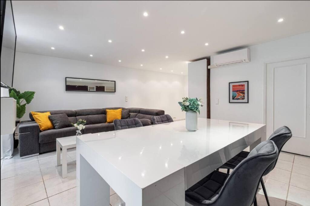 Grand appartement- Le Port A/C - 4