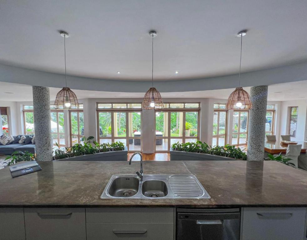 Iro Luxury Retreat photo