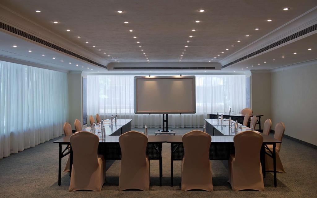 Sala de reuniões / Salões de baile