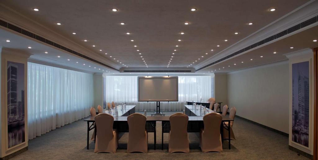 Sala de reuniões / Salões de baile