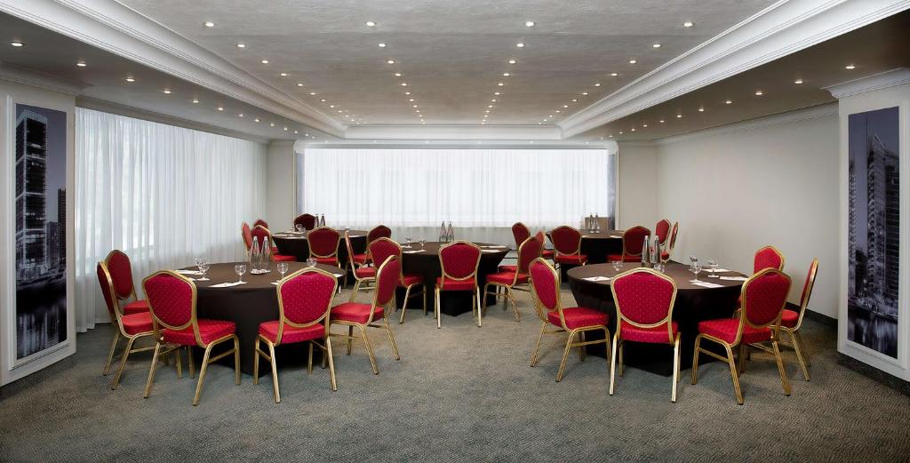Sala de reuniões / Salões de baile