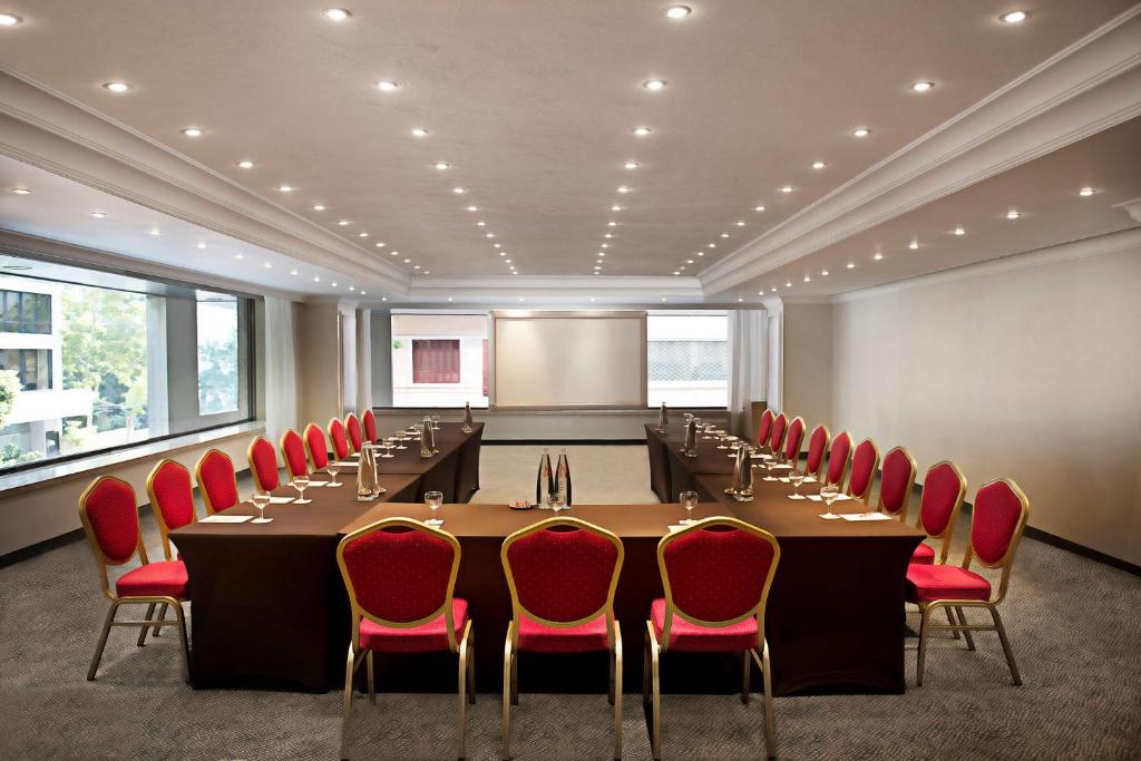 Sala de reuniões / Salões de baile