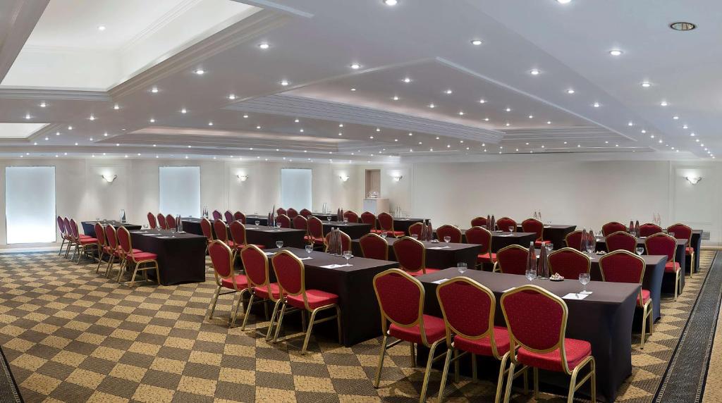 Sala de reuniões / Salões de baile