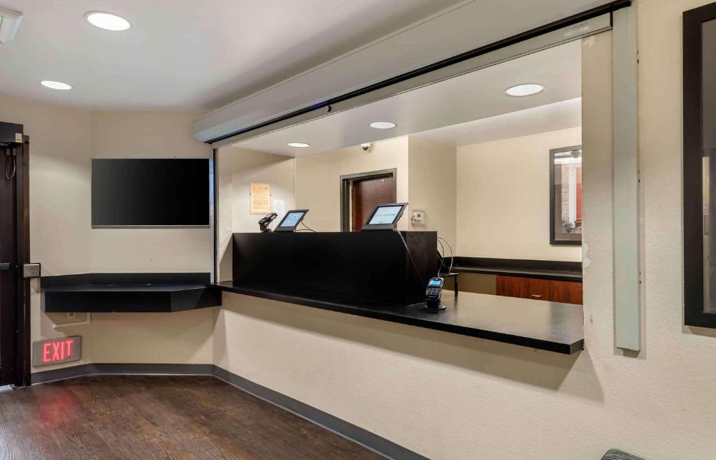 Extended Stay America Select Suites - Minneapolis - Eden Prairie - Valley View Road photo