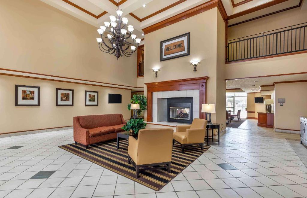 Extended Stay America Suites - Dallas - Frankford Road photo