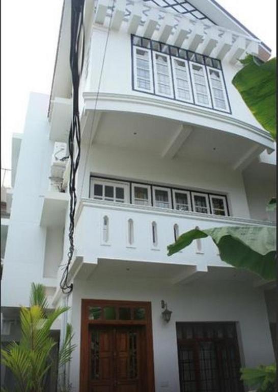Exterior view, The Fort Bungalow in Kochi