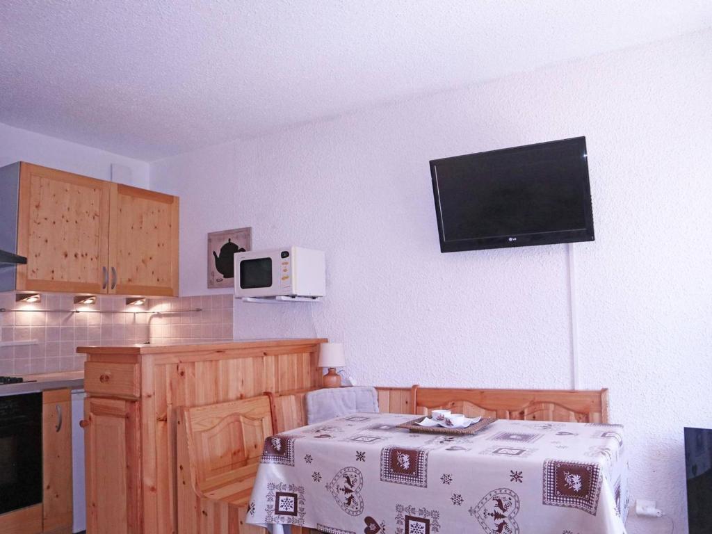 Studio skis aux pieds, 4 pers, terrasse ensoleillée, prox commerces et animations - FR-1-322-529 - 3