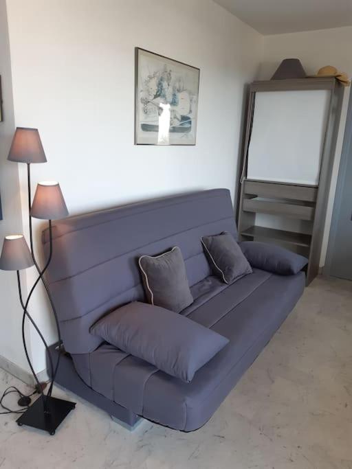 Studio avec grande terrasse ,et vue mer sur la baie de Cannes - 2