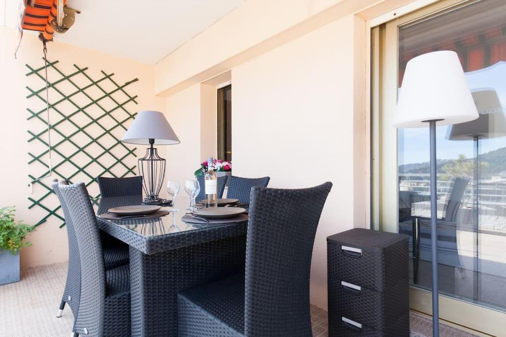 Studio avec grande terrasse ,et vue mer sur la baie de Cannes - 5