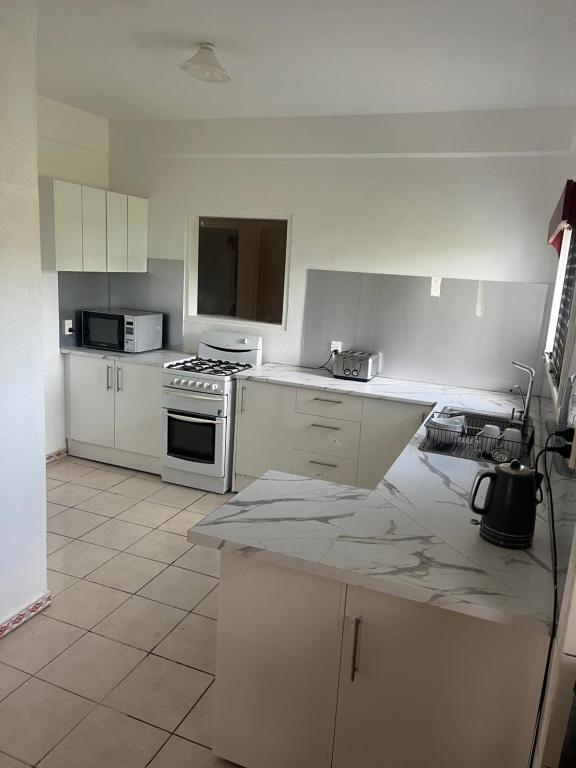 Kitchen, Tonga Holiday Villa in Nuku'alofa