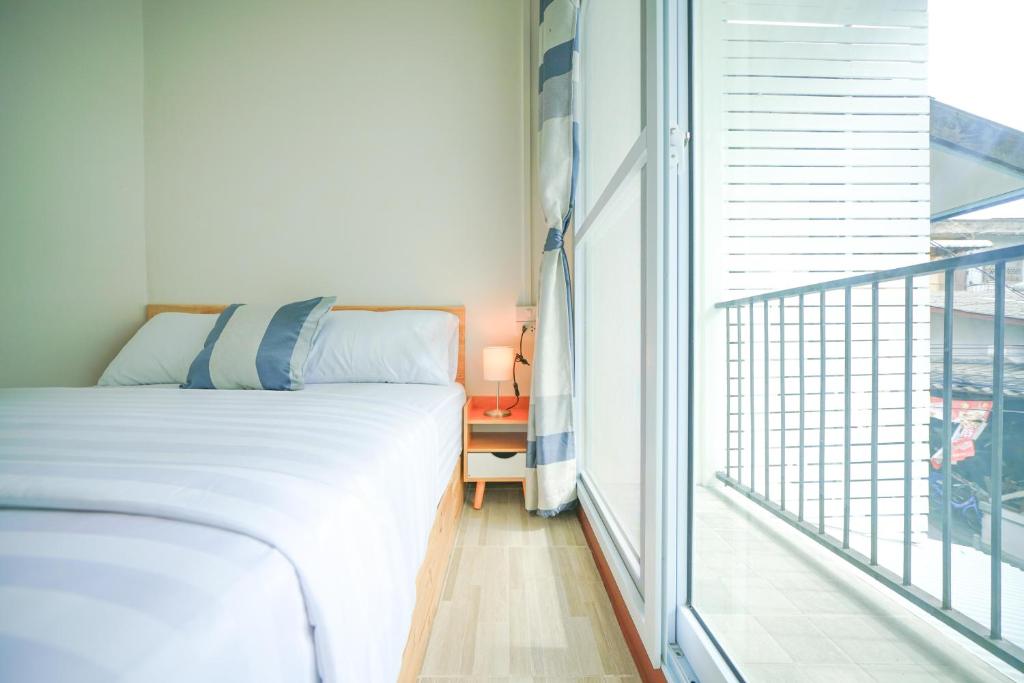 Nut Home Hostel, Ban Ko