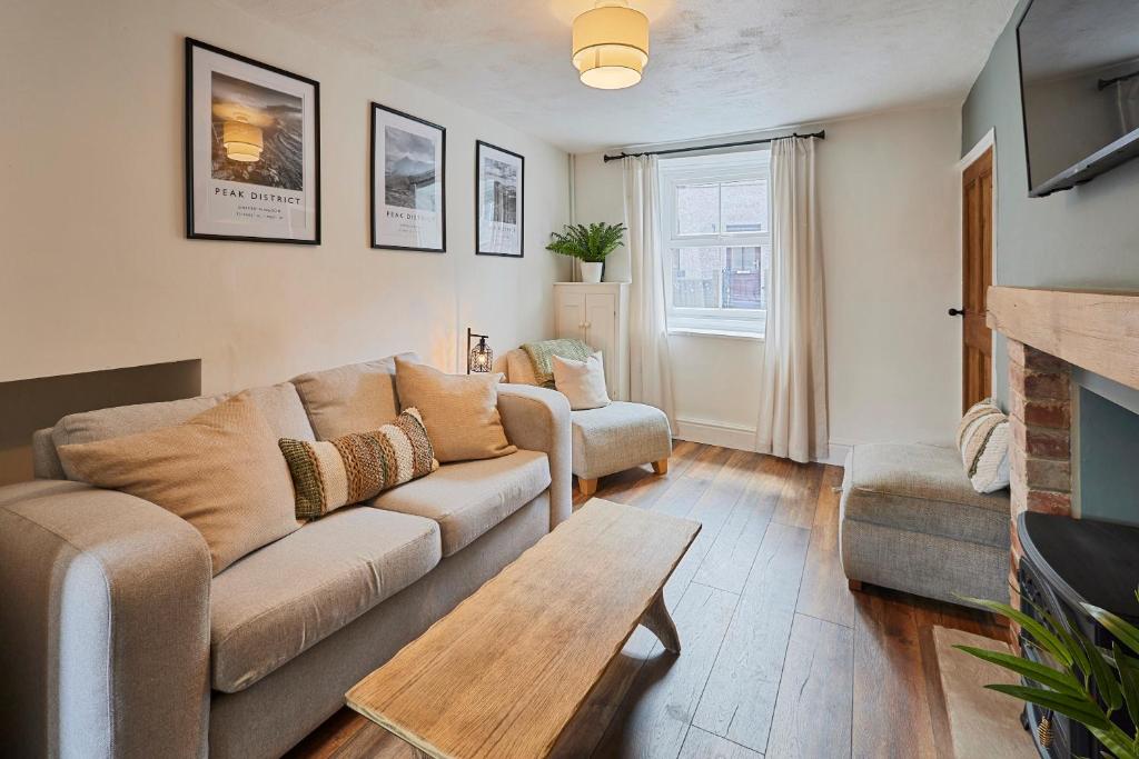 Host & Stay - Church View Cottage, Matlock