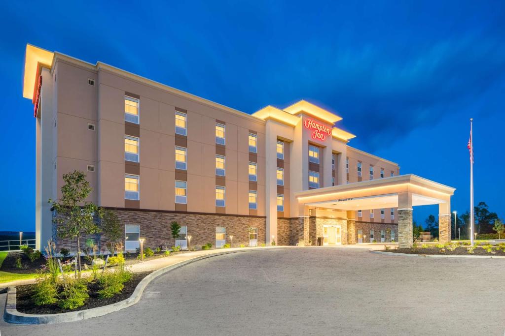 Hampton Inn Oxford photo