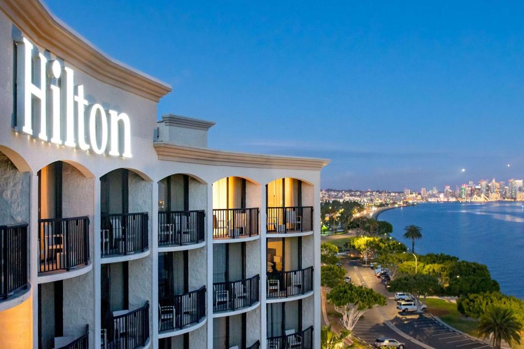 Exterior view, Hilton San Diego Airport Harbor Island Hotel in San Diego (CA)