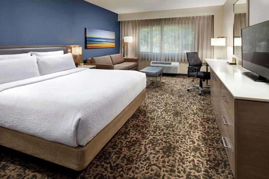 Hilton Garden Inn San Diego Mission Valley Stadium