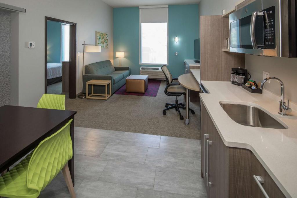 Home2 Suites by Hilton Owasso photo