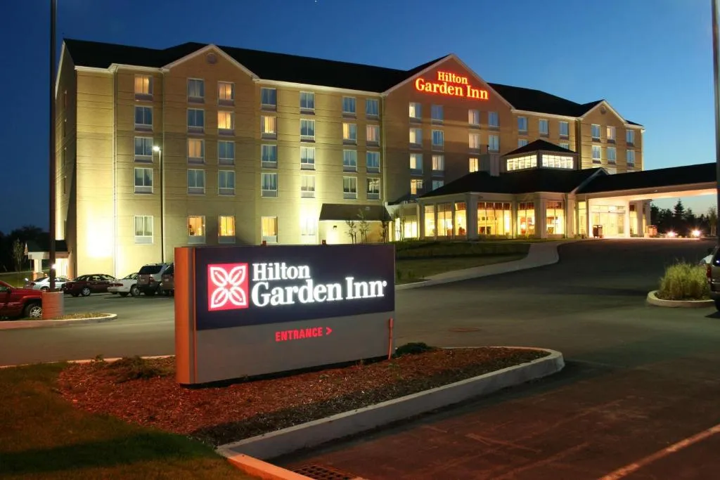 Hilton Garden Inn Halifax Airport, hotel in Enfield
