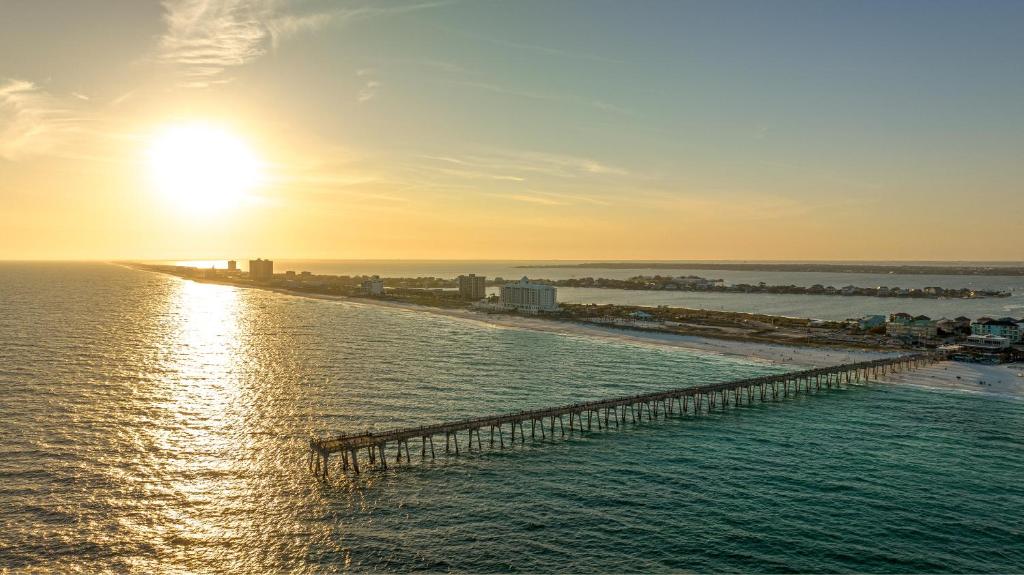 The Pensacola Beach Resort photo