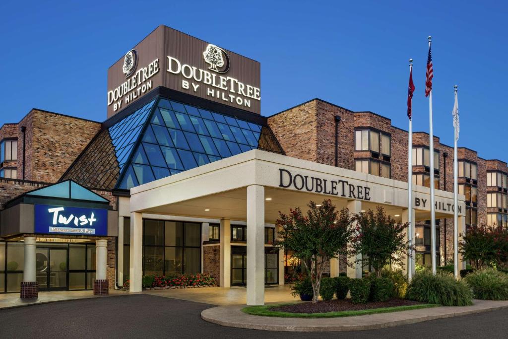 DoubleTree by Hilton Jackson, Jackson