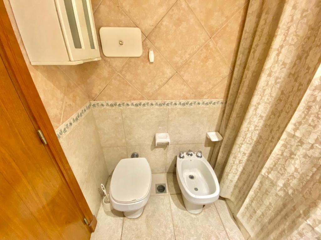 Tres ambientes moderno con vista panorámica al mar - 3