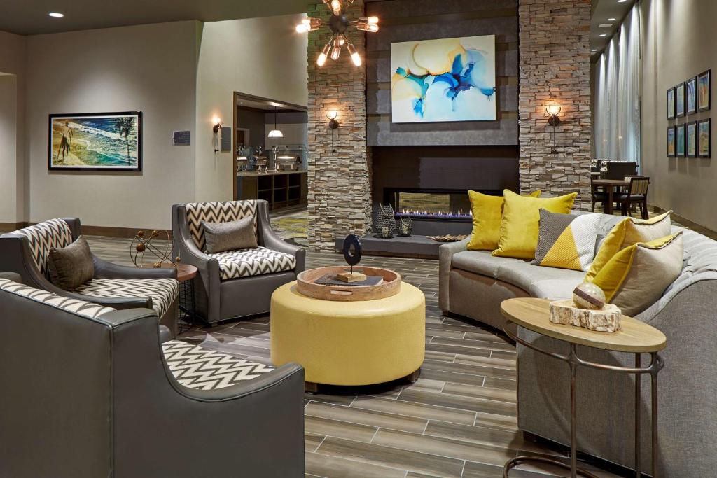 Lobby, Homewood Suites by Hilton Los Angeles Redondo Beach in Los Angeles (CA)
