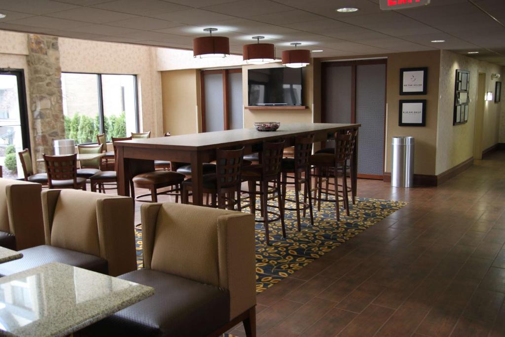 Hampton Inn & Suites Chillicothe フロント・ロビー