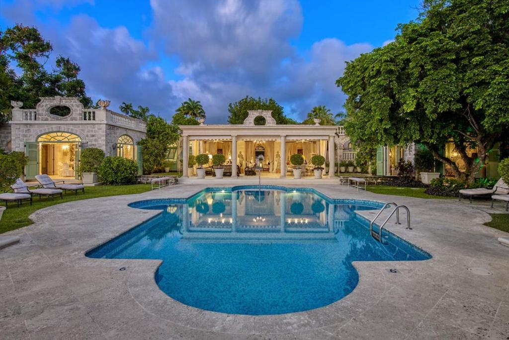 Leamington Pavilion by Blue Sky Luxury, Saint Peter