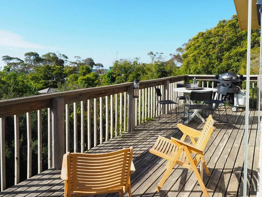 McCRAE MAGIC..great address with views, McCrae