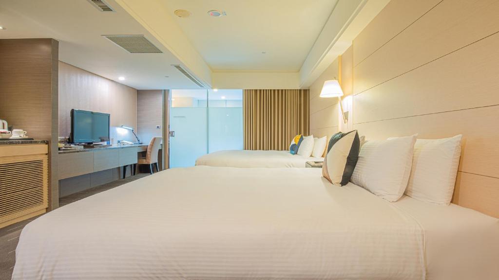 CHECK inn Select Taichung Dadun, Taichung | 2024 Updated Prices, Deals