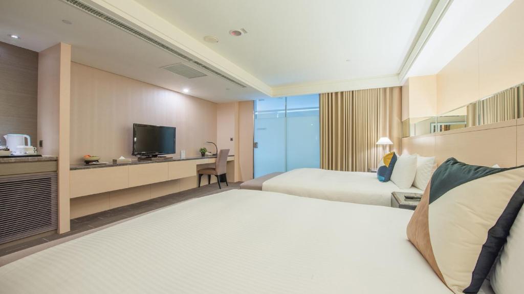 CHECK inn Select Taichung Dadun, Taichung | 2023 Updated Prices, Deals