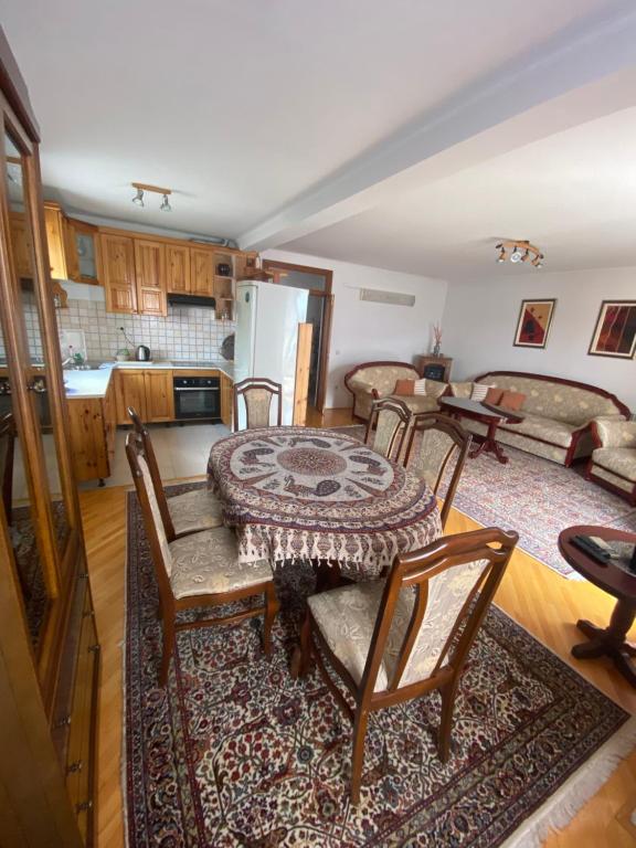 Sarajevo City View Apartment - 2