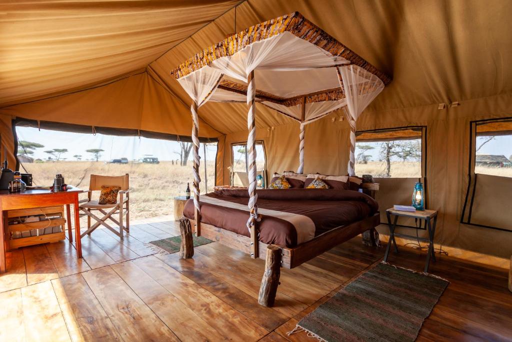 Mawe Tented Camp — Hotel in Serengeti