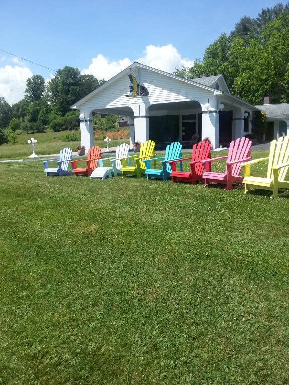 Carolina Motel photo