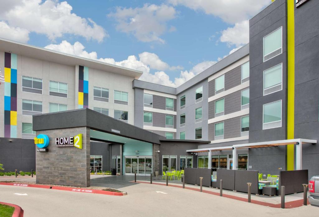 Home2 Suites by Hilton Wichita Falls photo