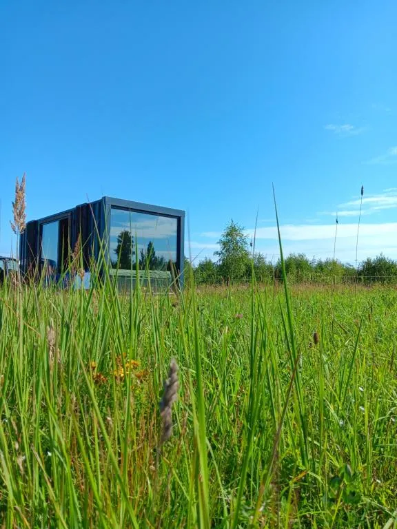 Wild Meadow, Hotel in Sēja