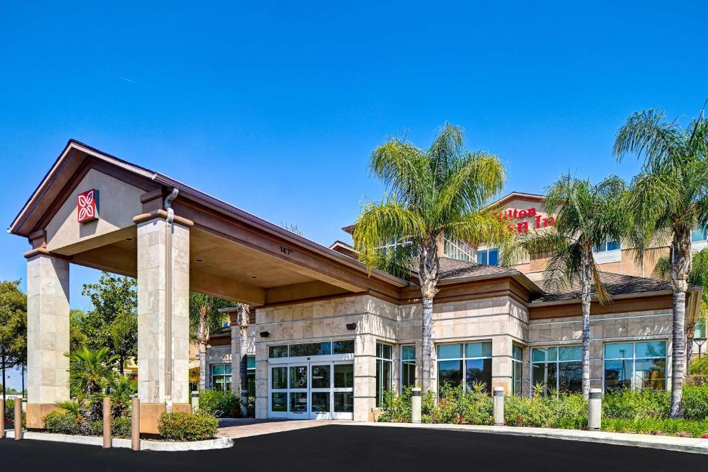 Hilton Garden Inn San Bernardino - photo 1