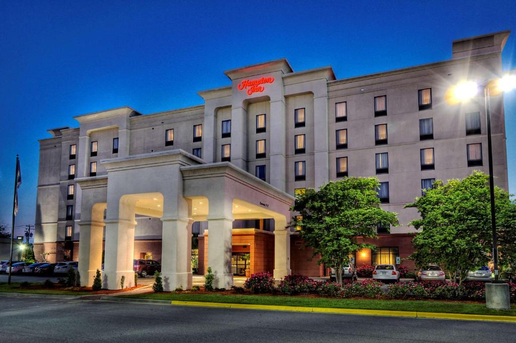 Hampton Inn Roanoke Rapids photo