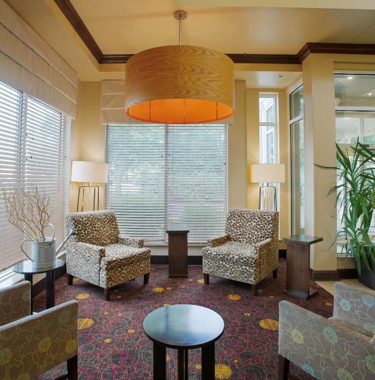 Hilton Garden Inn Bentonville photo