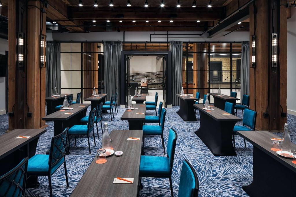 Tárgyalóterem/bálterem