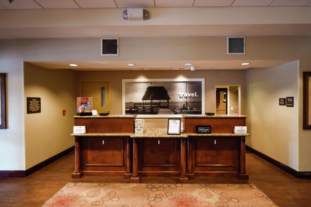 Hampton Inn and Suites Ocala Belleview photo