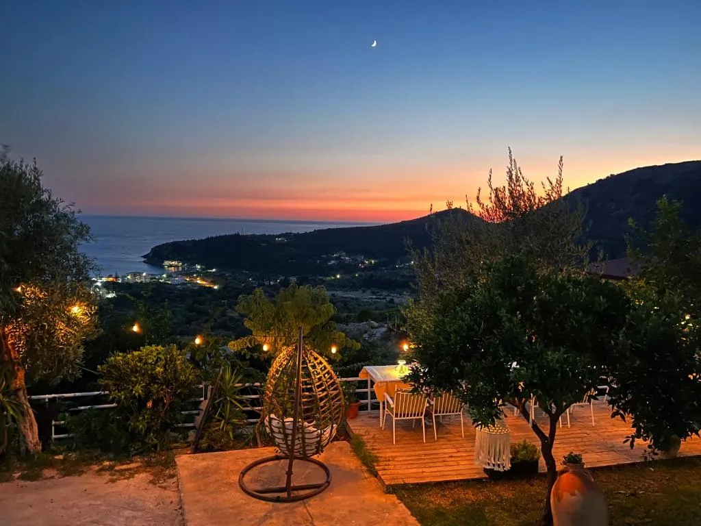 Aphrodite's Garden, hotel en Himarë
