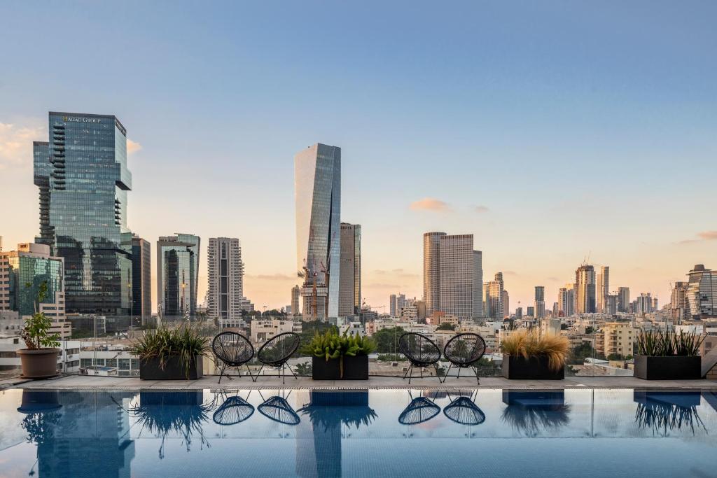 Jo Shtibel Tel-Aviv photo