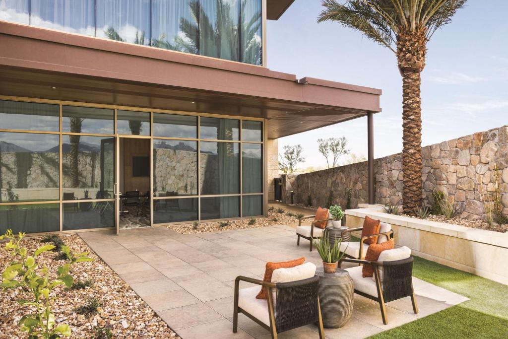 Phoenix Hilton North Scottsdale at Cavasson Additional