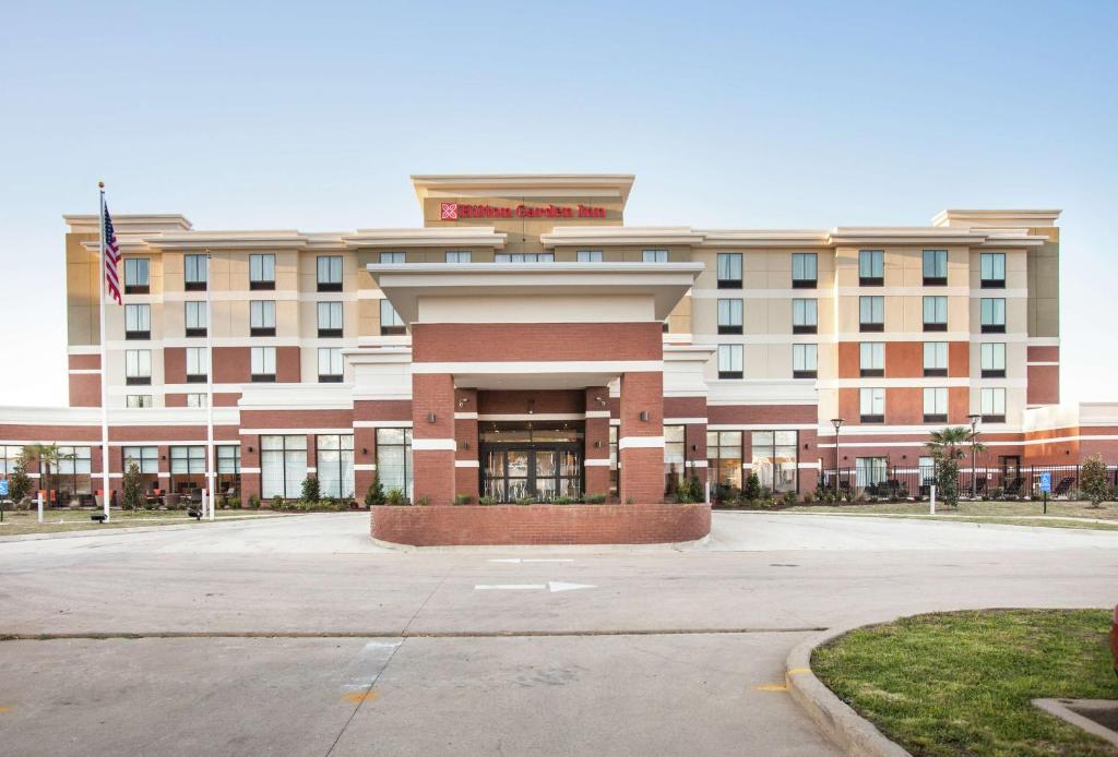 Hilton Garden Inn Jackson Flowood photo