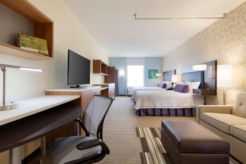 Home2 Suites by Hilton Oklahoma City Quail Springs photo