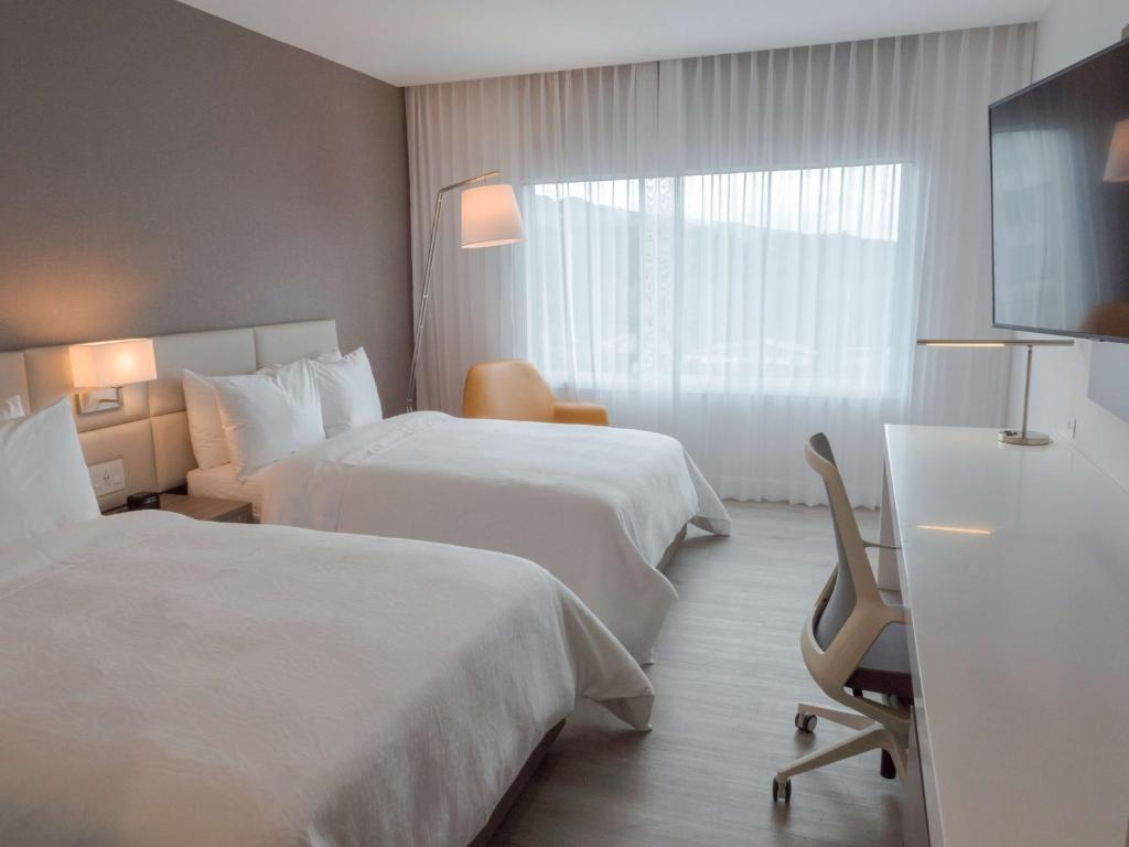 Hilton Garden Inn Santa Ana San Jose photo