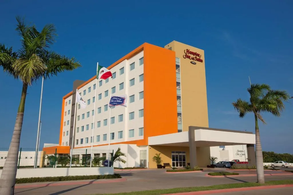 Hampton Inn & Suites by Hilton Paraiso, hotel in Paraíso