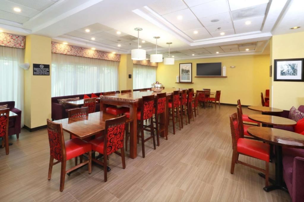 Hampton Inn by Hilton Guadalajara-Aeropuerto - 4