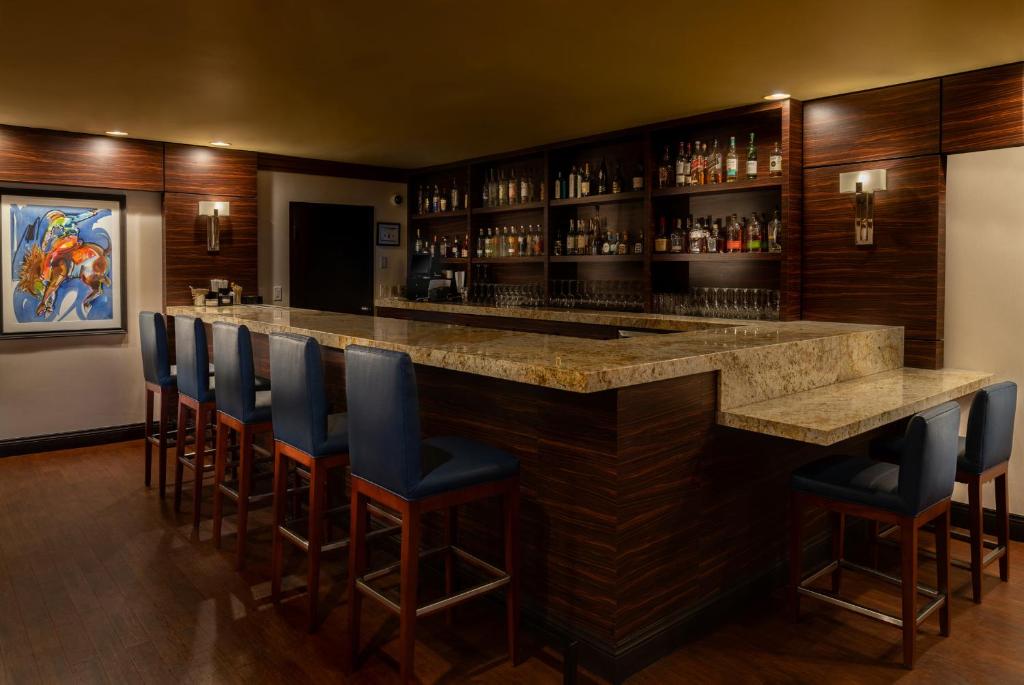 Bar/lounge